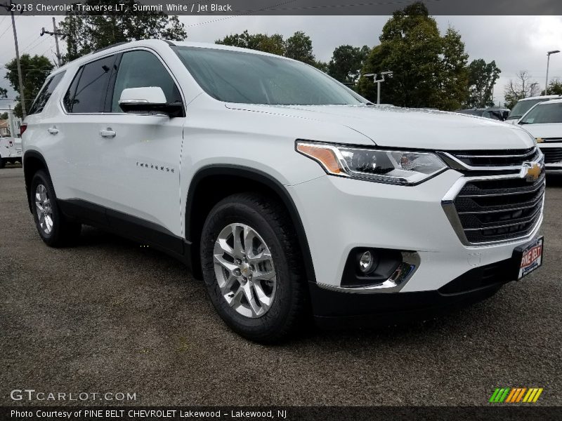 Summit White / Jet Black 2018 Chevrolet Traverse LT