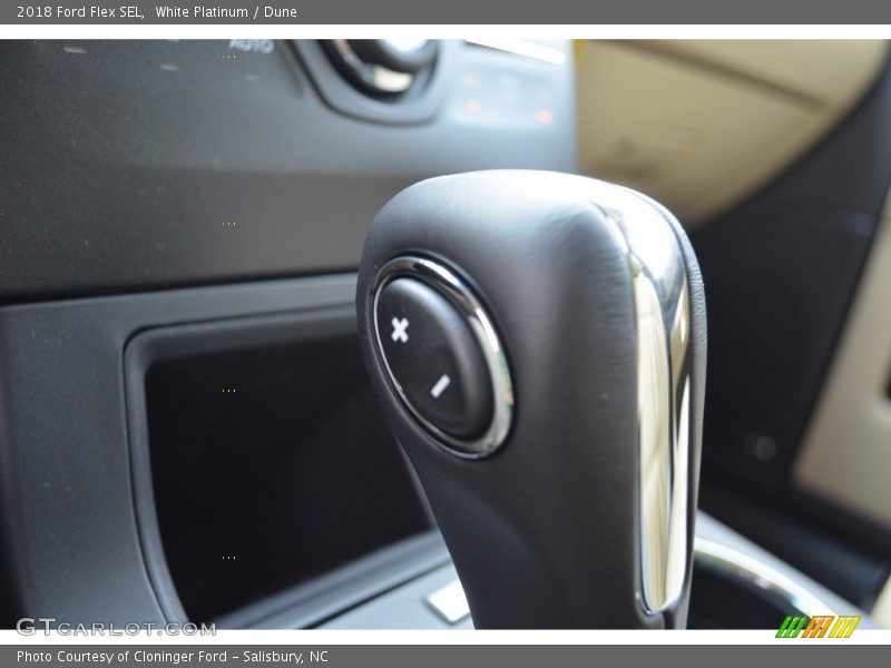White Platinum / Dune 2018 Ford Flex SEL