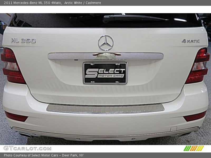 Arctic White / Cashmere 2011 Mercedes-Benz ML 350 4Matic