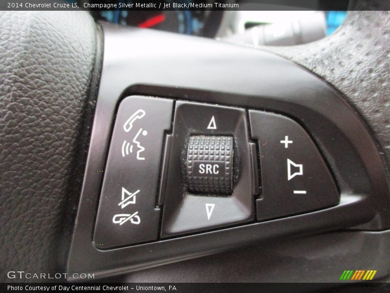 Champagne Silver Metallic / Jet Black/Medium Titanium 2014 Chevrolet Cruze LS