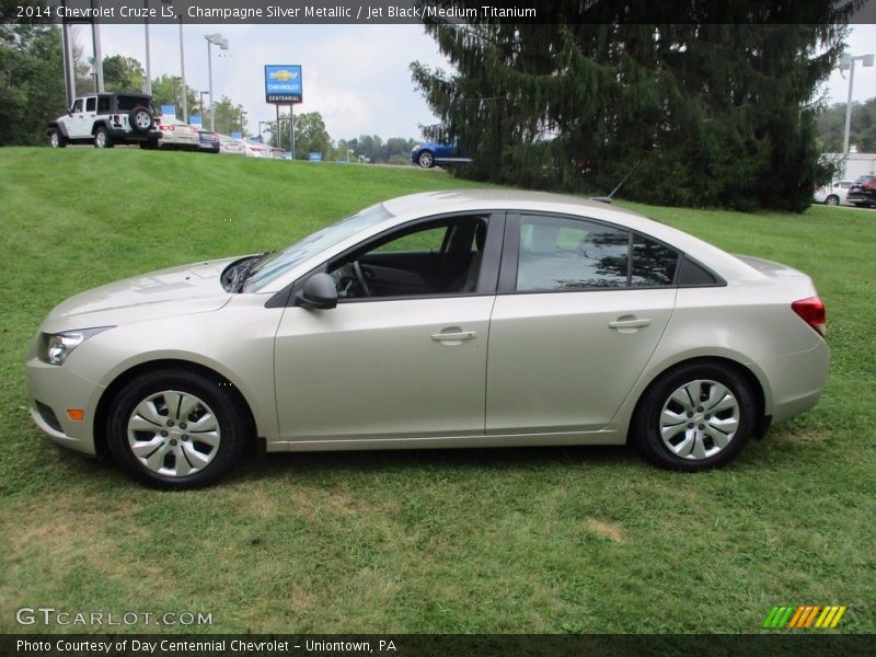 Champagne Silver Metallic / Jet Black/Medium Titanium 2014 Chevrolet Cruze LS