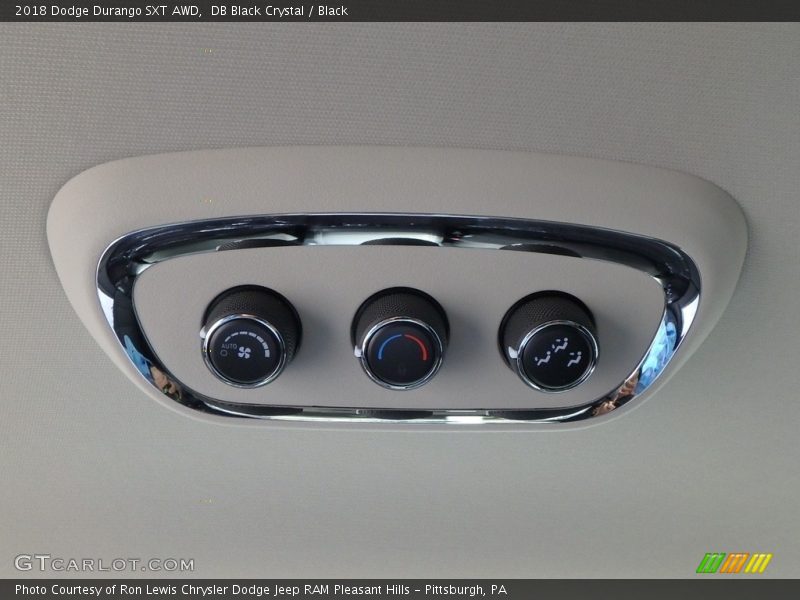 DB Black Crystal / Black 2018 Dodge Durango SXT AWD