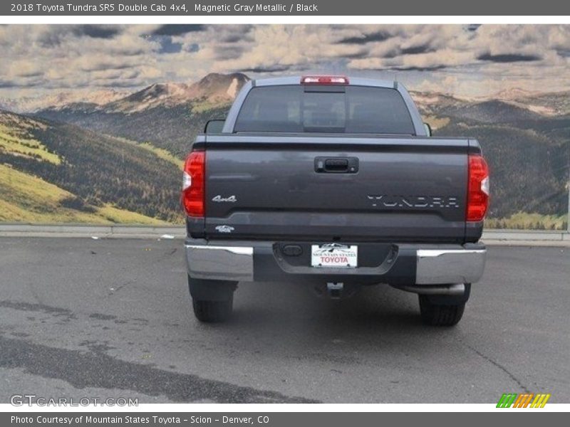 Magnetic Gray Metallic / Black 2018 Toyota Tundra SR5 Double Cab 4x4