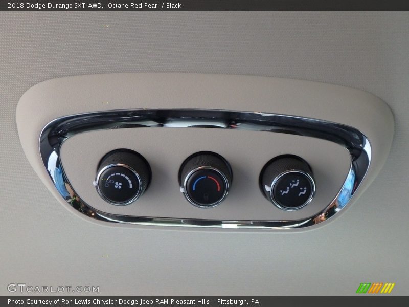 Octane Red Pearl / Black 2018 Dodge Durango SXT AWD