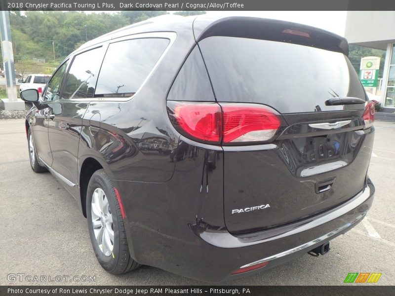 Dark Cordovan Pearl / Cognac/Alloy/Toffee 2018 Chrysler Pacifica Touring L Plus