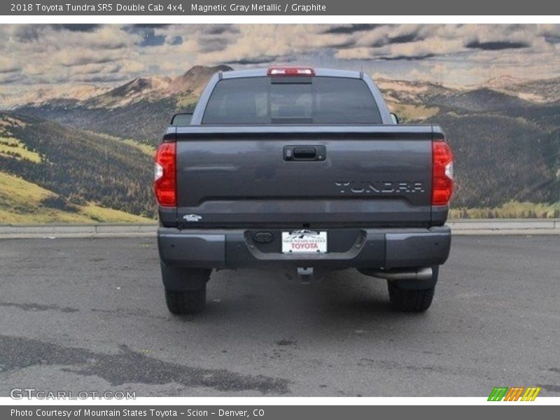 Magnetic Gray Metallic / Graphite 2018 Toyota Tundra SR5 Double Cab 4x4