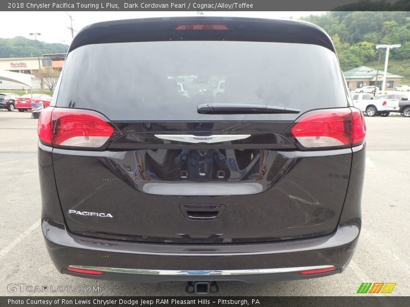 Dark Cordovan Pearl / Cognac/Alloy/Toffee 2018 Chrysler Pacifica Touring L Plus
