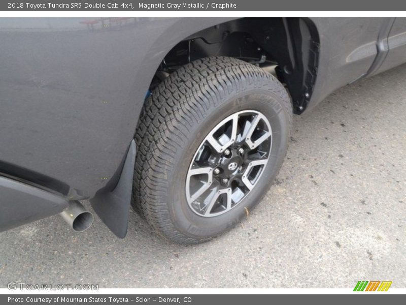 Magnetic Gray Metallic / Graphite 2018 Toyota Tundra SR5 Double Cab 4x4