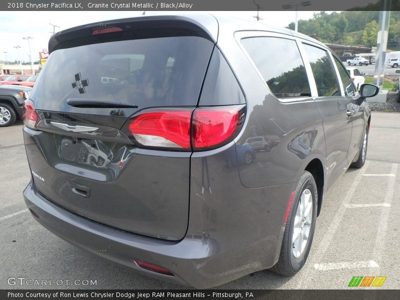 Granite Crystal Metallic / Black/Alloy 2018 Chrysler Pacifica LX