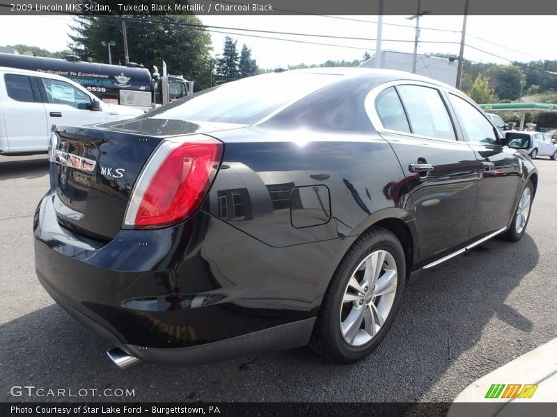 Tuxedo Black Metallic / Charcoal Black 2009 Lincoln MKS Sedan