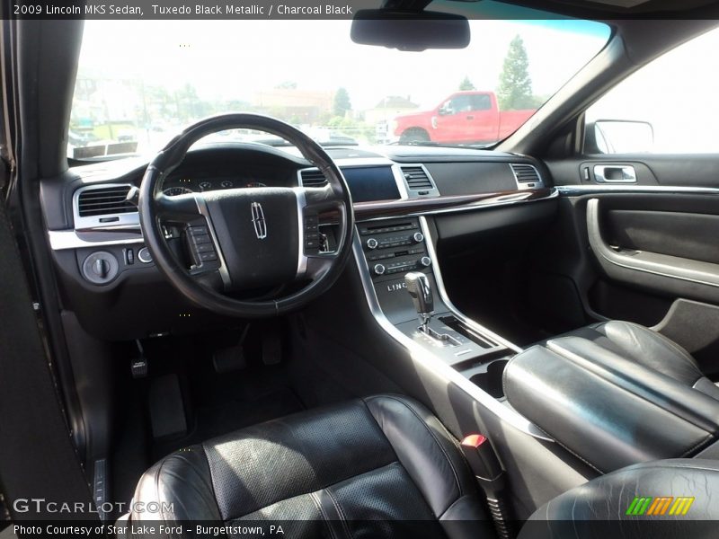Tuxedo Black Metallic / Charcoal Black 2009 Lincoln MKS Sedan