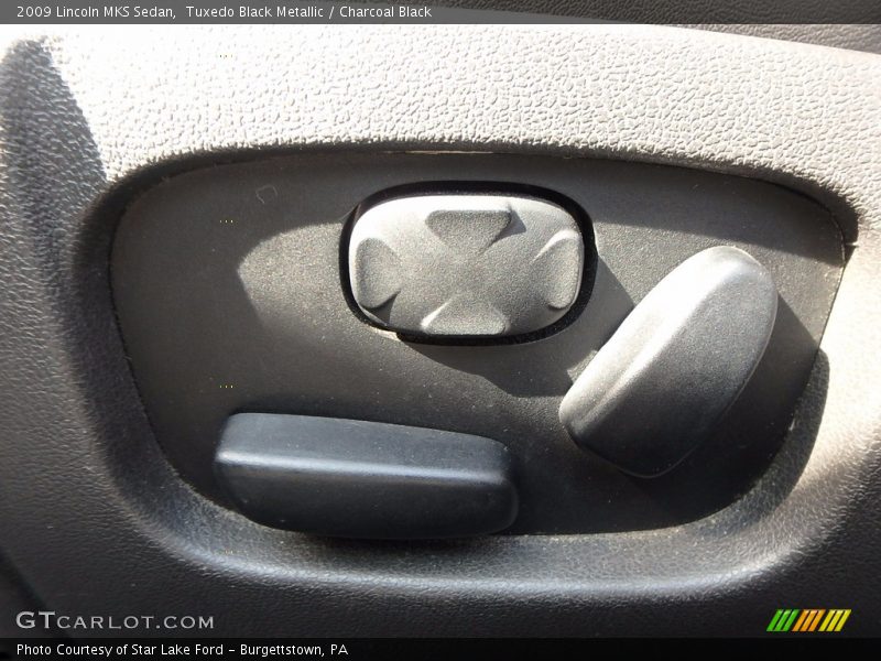 Tuxedo Black Metallic / Charcoal Black 2009 Lincoln MKS Sedan