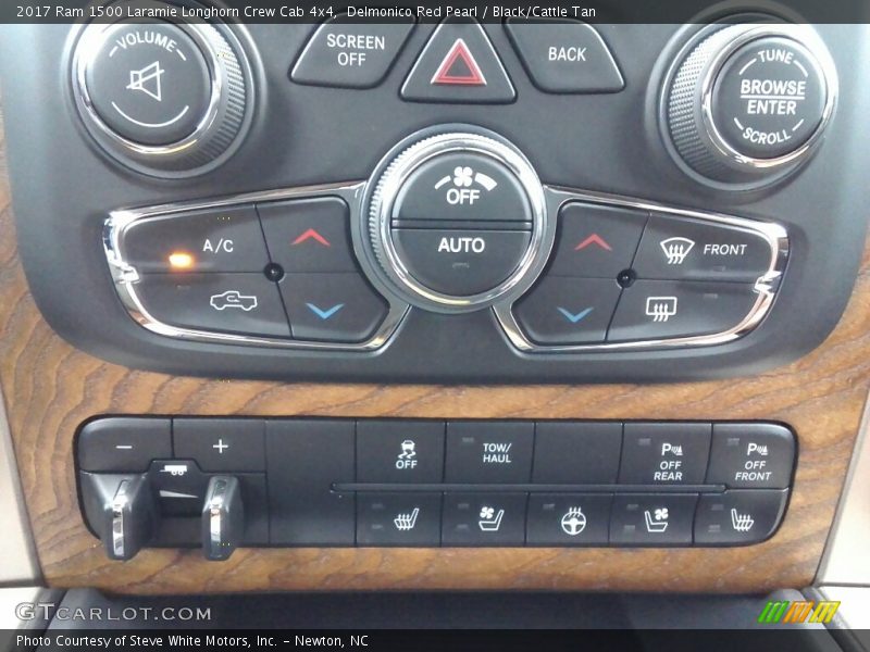 Delmonico Red Pearl / Black/Cattle Tan 2017 Ram 1500 Laramie Longhorn Crew Cab 4x4