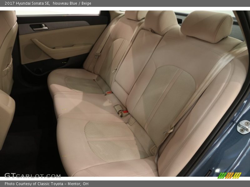 Nouveau Blue / Beige 2017 Hyundai Sonata SE