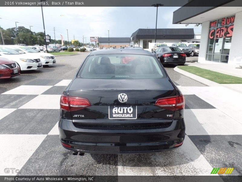 Black / Titan Black 2016 Volkswagen Jetta S