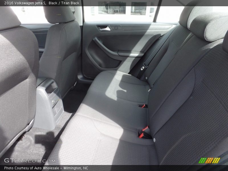 Black / Titan Black 2016 Volkswagen Jetta S