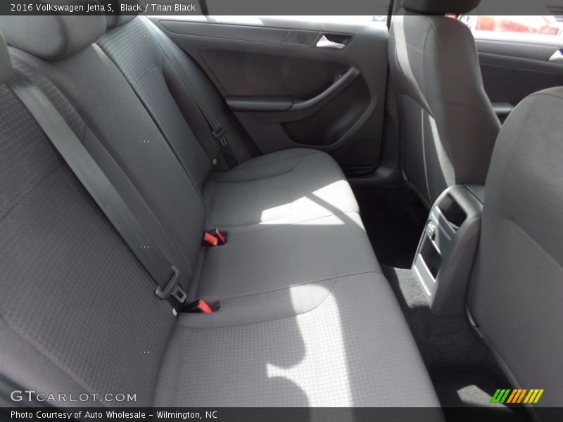 Black / Titan Black 2016 Volkswagen Jetta S