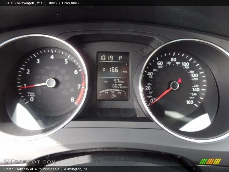Black / Titan Black 2016 Volkswagen Jetta S