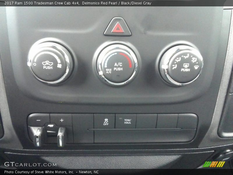 Delmonico Red Pearl / Black/Diesel Gray 2017 Ram 1500 Tradesman Crew Cab 4x4