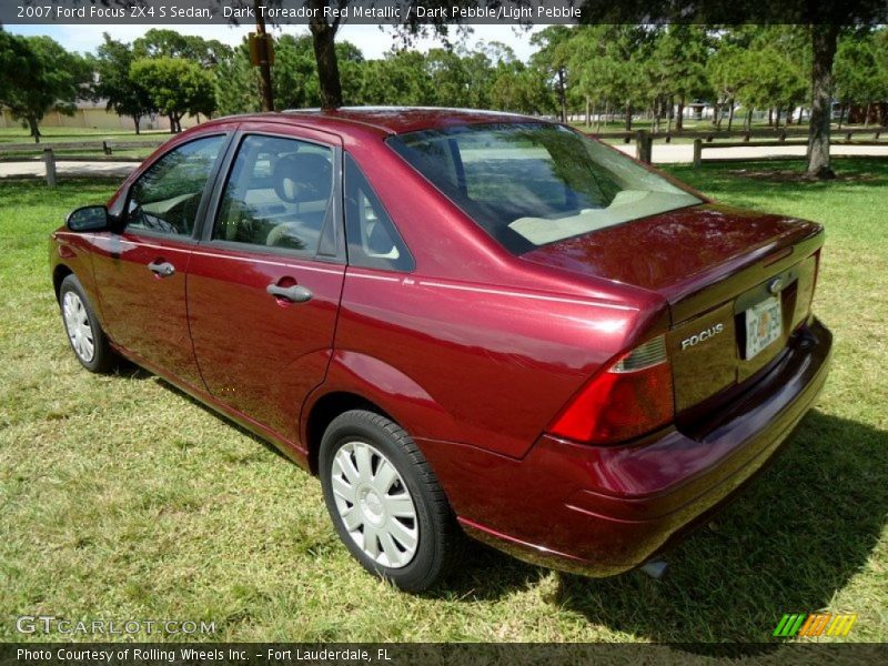 Dark Toreador Red Metallic / Dark Pebble/Light Pebble 2007 Ford Focus ZX4 S Sedan