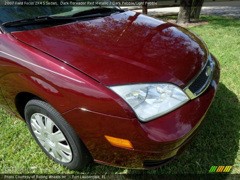 Dark Toreador Red Metallic / Dark Pebble/Light Pebble 2007 Ford Focus ZX4 S Sedan