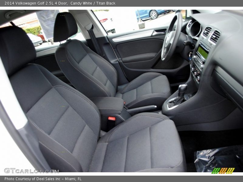 Candy White / Titan Black 2014 Volkswagen Golf 2.5L 4 Door