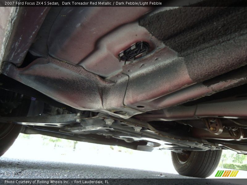 Dark Toreador Red Metallic / Dark Pebble/Light Pebble 2007 Ford Focus ZX4 S Sedan