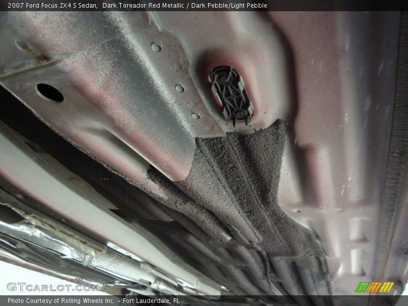 Dark Toreador Red Metallic / Dark Pebble/Light Pebble 2007 Ford Focus ZX4 S Sedan