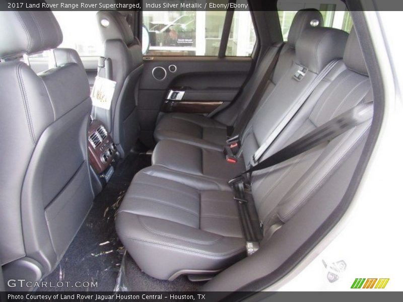 Indus Silver Metallic / Ebony/Ebony 2017 Land Rover Range Rover Supercharged