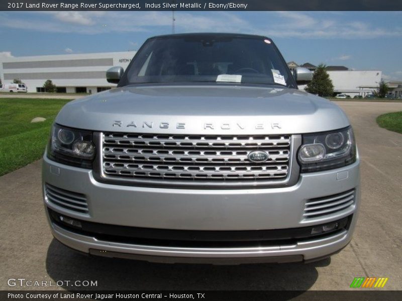 Indus Silver Metallic / Ebony/Ebony 2017 Land Rover Range Rover Supercharged