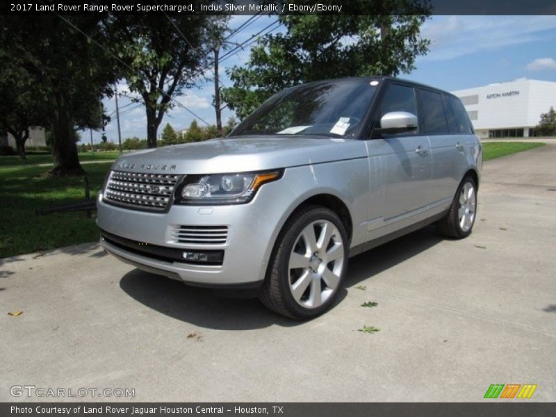 Indus Silver Metallic / Ebony/Ebony 2017 Land Rover Range Rover Supercharged