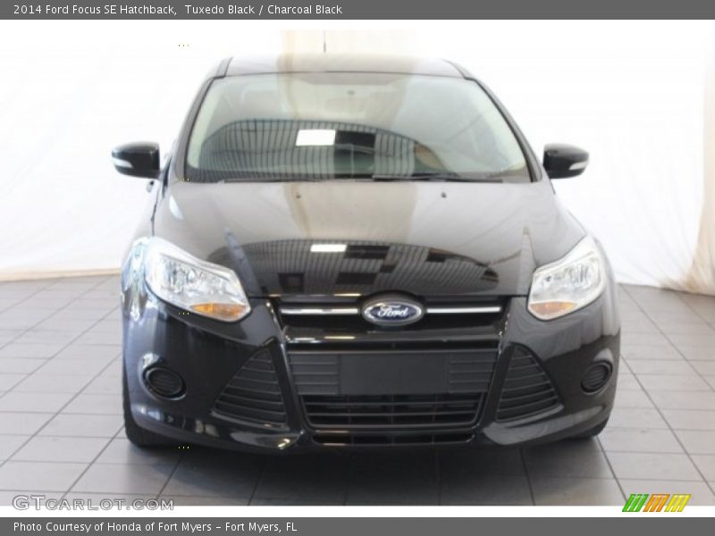 Tuxedo Black / Charcoal Black 2014 Ford Focus SE Hatchback