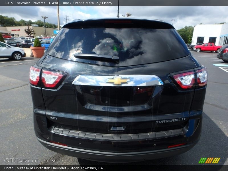 Black Granite Metallic / Ebony 2015 Chevrolet Traverse LT AWD