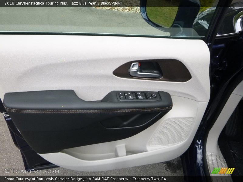 Jazz Blue Pearl / Black/Alloy 2018 Chrysler Pacifica Touring Plus