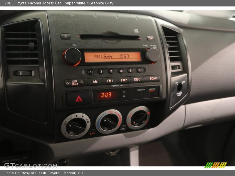 Super White / Graphite Gray 2005 Toyota Tacoma Access Cab