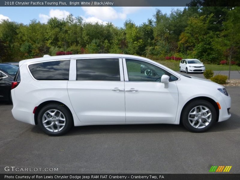 Bright White / Black/Alloy 2018 Chrysler Pacifica Touring Plus