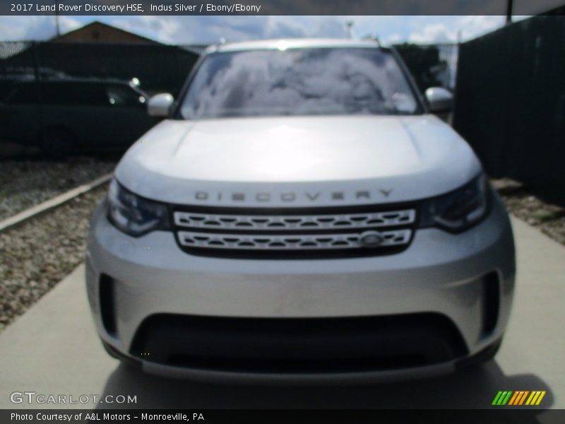 Indus Silver / Ebony/Ebony 2017 Land Rover Discovery HSE