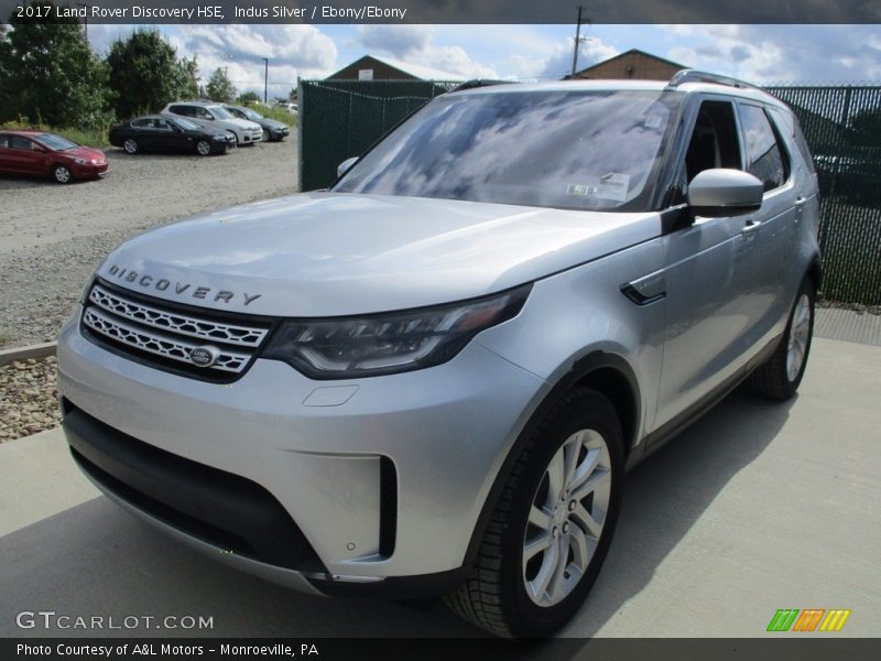 Indus Silver / Ebony/Ebony 2017 Land Rover Discovery HSE