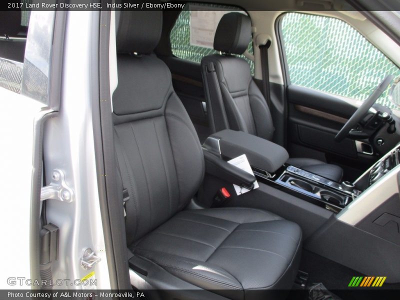 Indus Silver / Ebony/Ebony 2017 Land Rover Discovery HSE