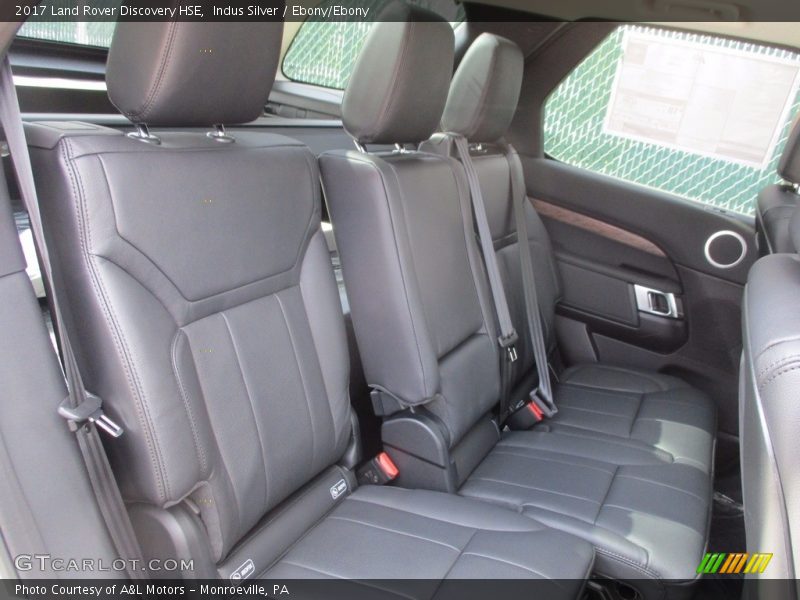 Indus Silver / Ebony/Ebony 2017 Land Rover Discovery HSE