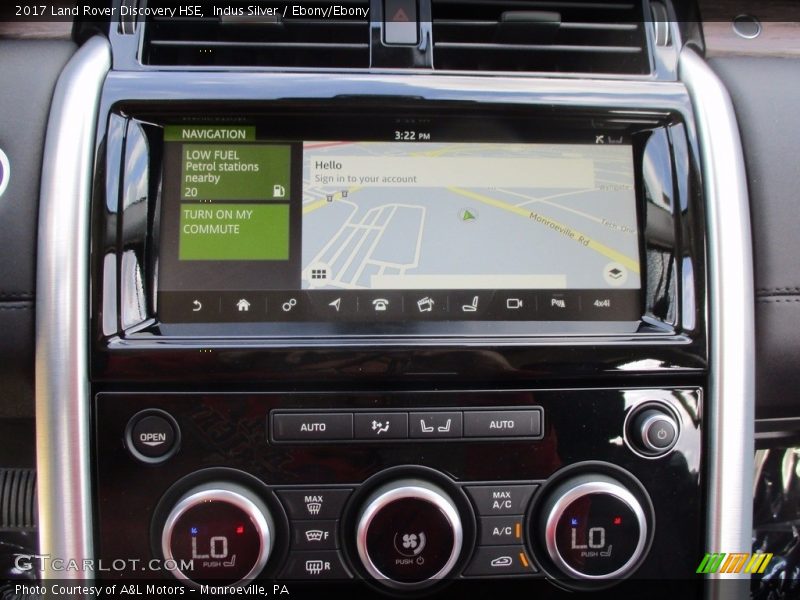 Indus Silver / Ebony/Ebony 2017 Land Rover Discovery HSE