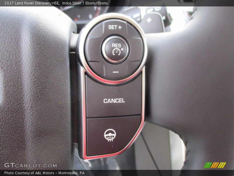 Indus Silver / Ebony/Ebony 2017 Land Rover Discovery HSE