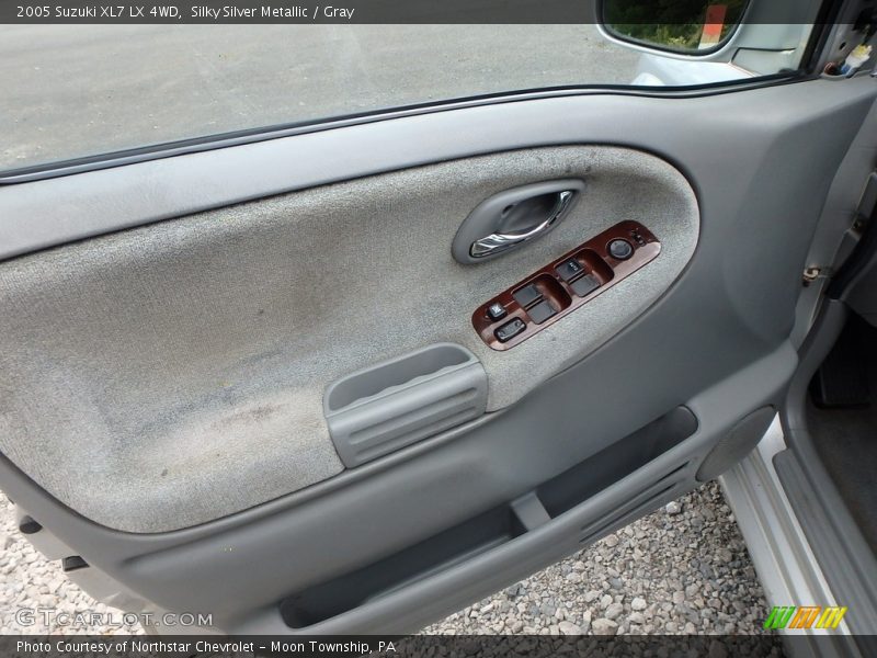Silky Silver Metallic / Gray 2005 Suzuki XL7 LX 4WD