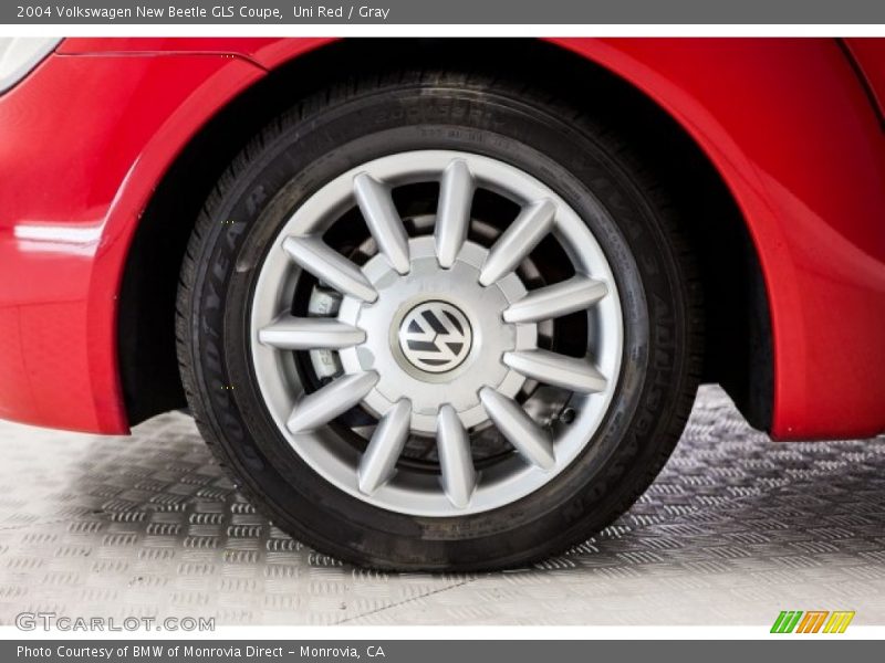 Uni Red / Gray 2004 Volkswagen New Beetle GLS Coupe