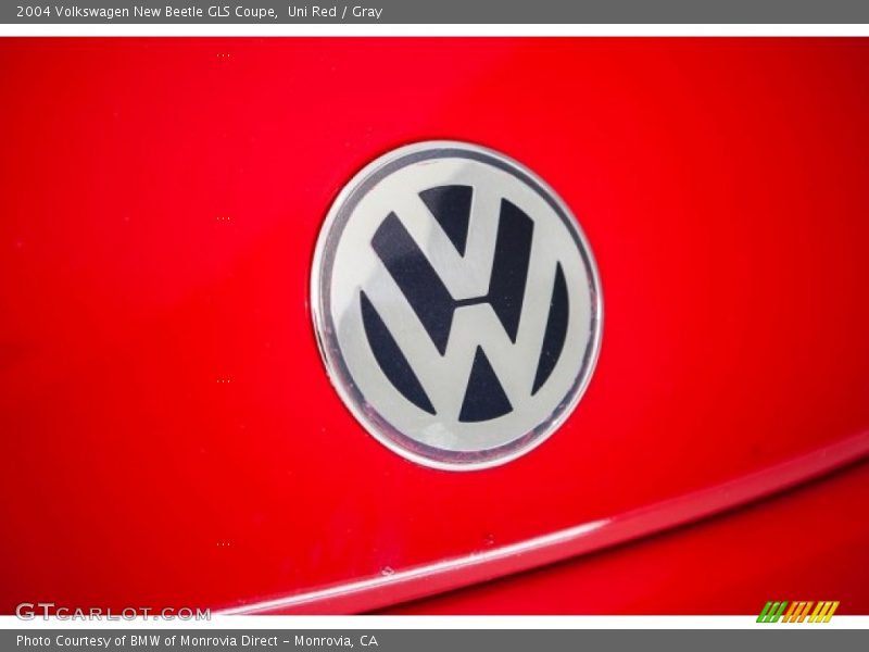 Uni Red / Gray 2004 Volkswagen New Beetle GLS Coupe