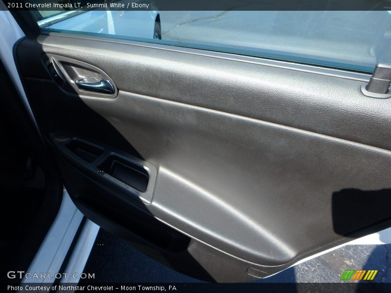 Summit White / Ebony 2011 Chevrolet Impala LT