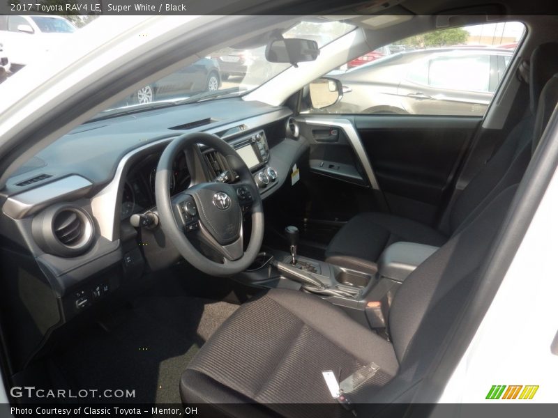 Super White / Black 2017 Toyota RAV4 LE
