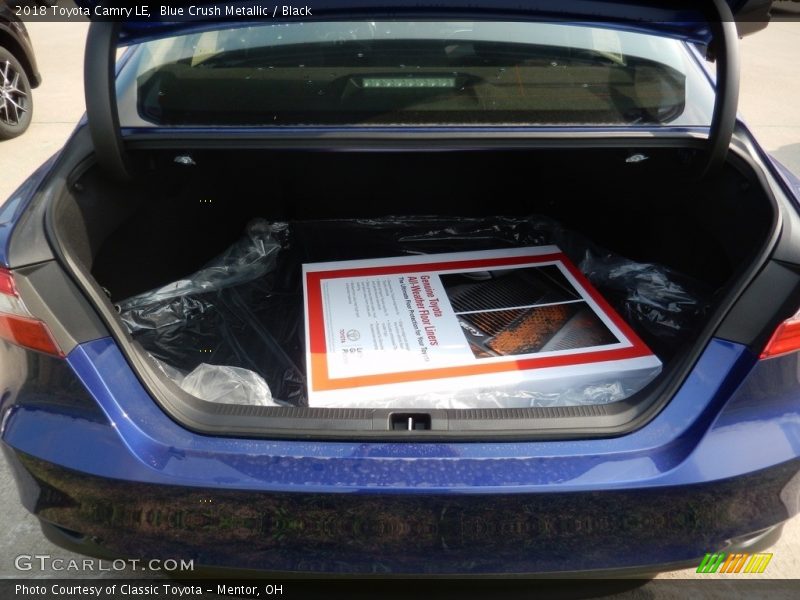 Blue Crush Metallic / Black 2018 Toyota Camry LE