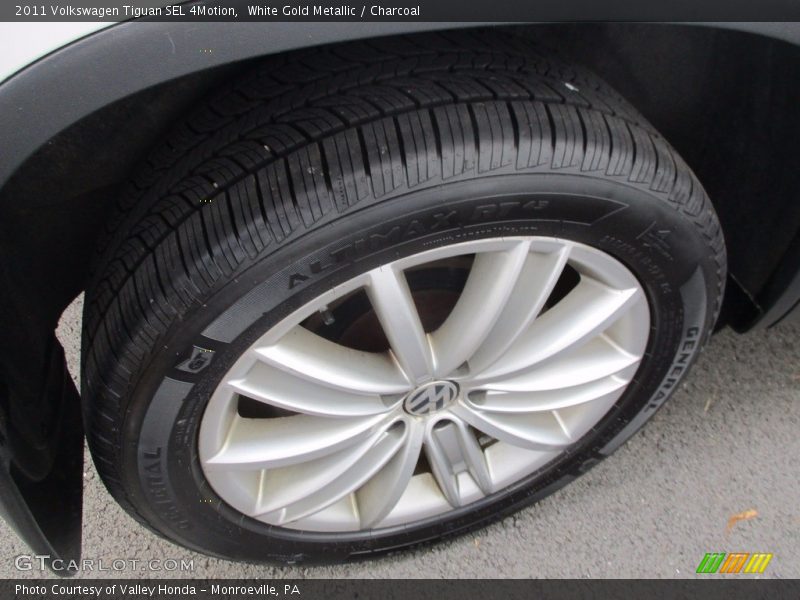 White Gold Metallic / Charcoal 2011 Volkswagen Tiguan SEL 4Motion