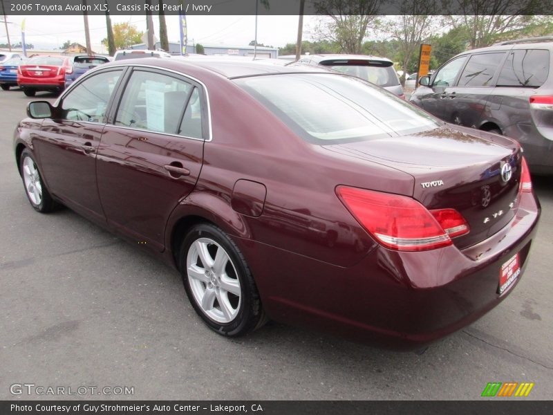 Cassis Red Pearl / Ivory 2006 Toyota Avalon XLS